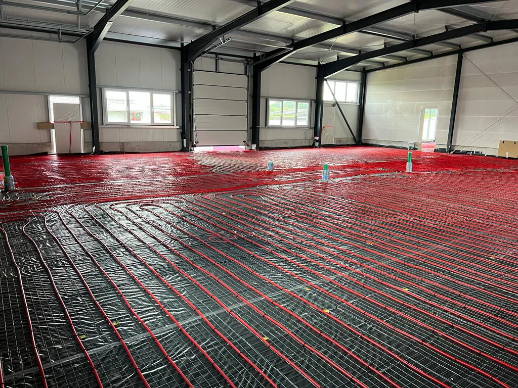 Industriefußbodenheizung Bild 6